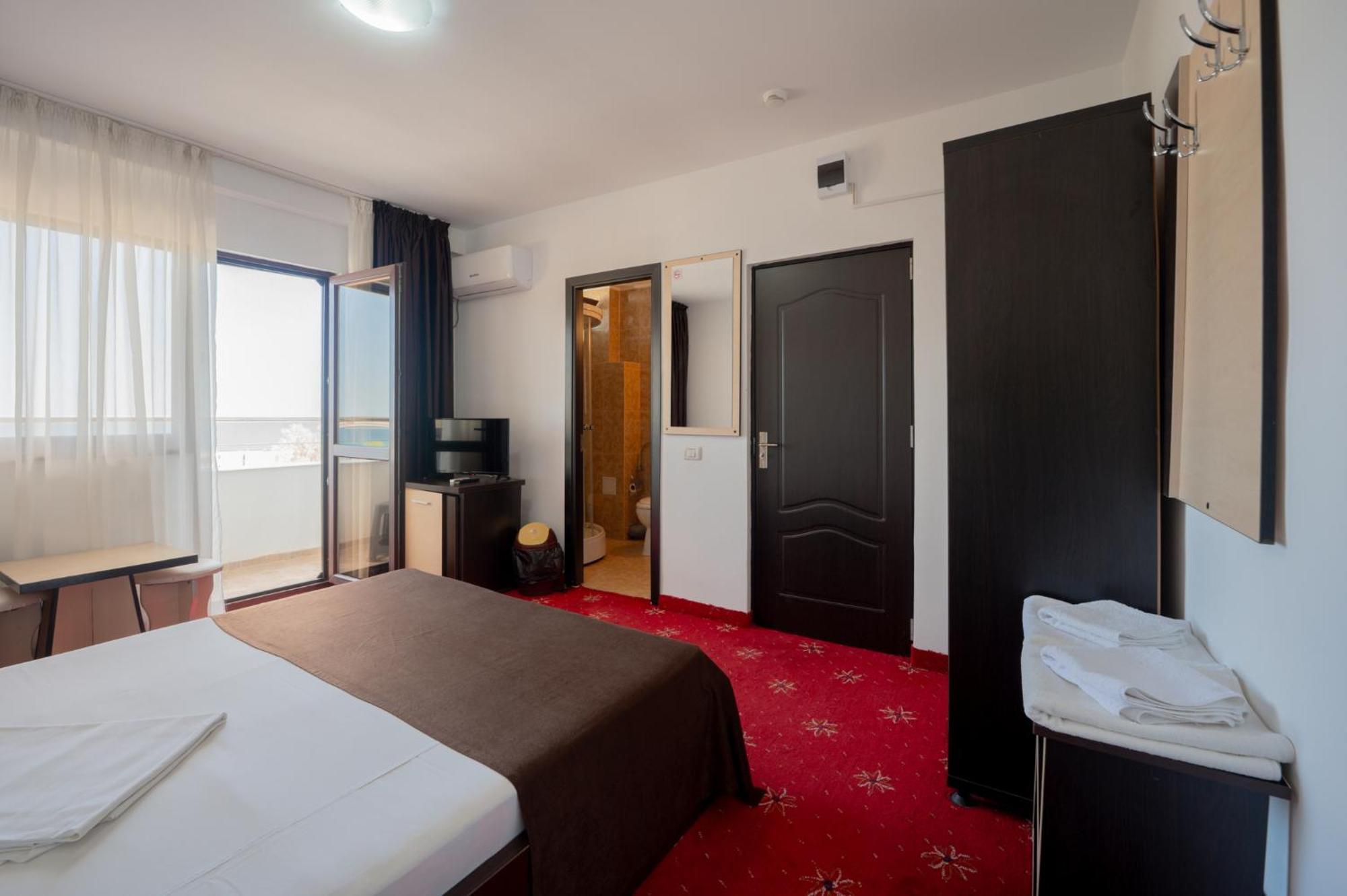 Hotel Coral Ефоріє-Норд Екстер'єр фото