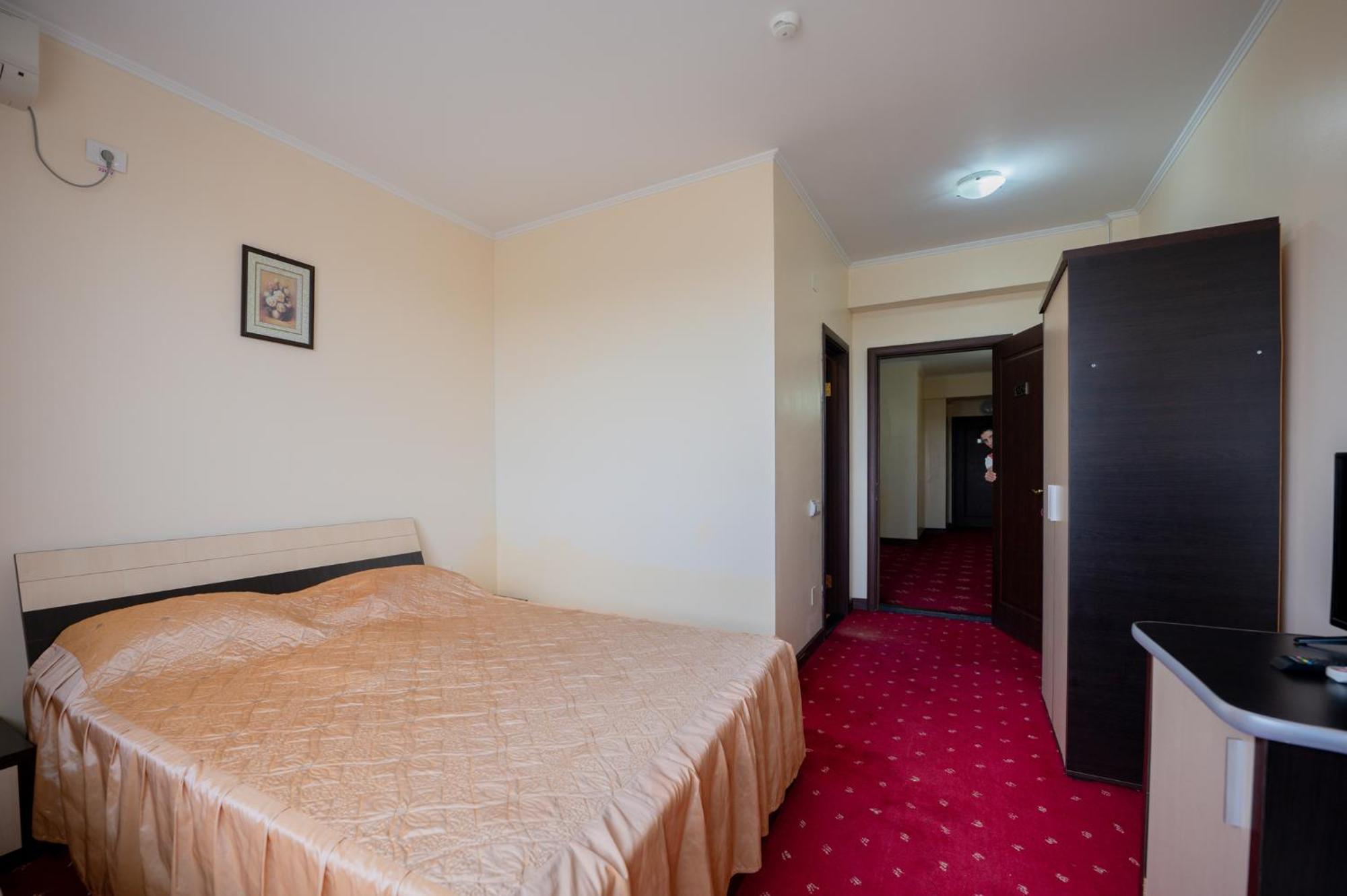 Hotel Coral Ефоріє-Норд Екстер'єр фото