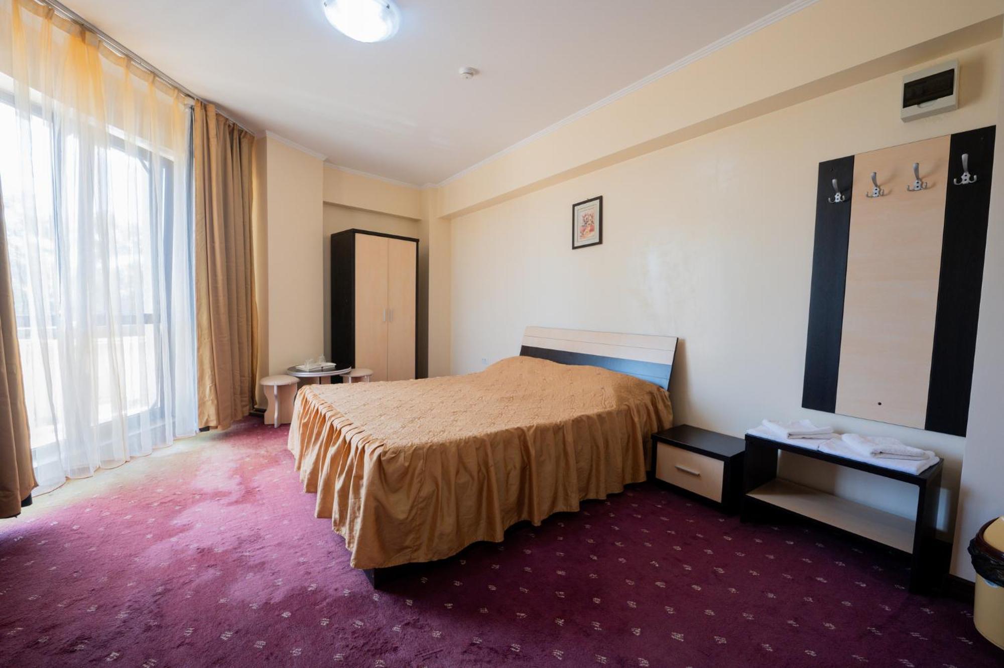 Hotel Coral Ефоріє-Норд Екстер'єр фото